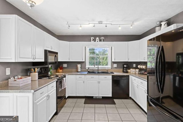 45 Sun Valley Drive, Mineral Bluff, GA 30559