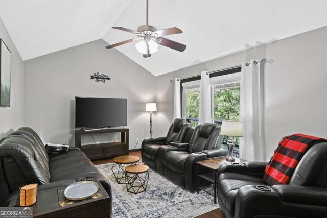 45 Sun Valley Drive, Mineral Bluff, GA 30559