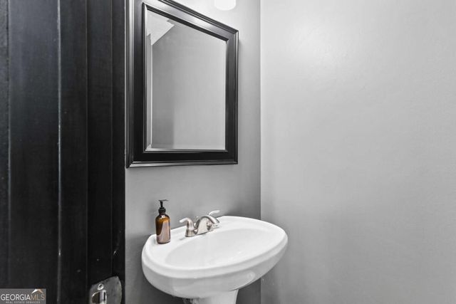 45 Sun Valley Drive, Mineral Bluff, GA 30559