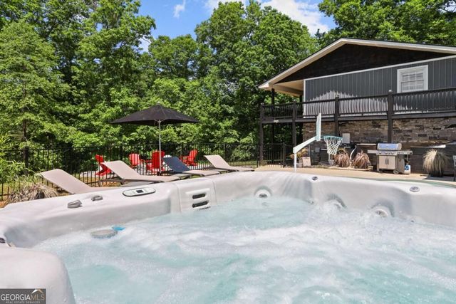 45 Sun Valley Drive, Mineral Bluff, GA 30559