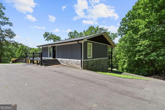 45 Sun Valley Drive, Mineral Bluff, GA 30559