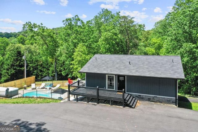 45 Sun Valley Drive, Mineral Bluff, GA 30559