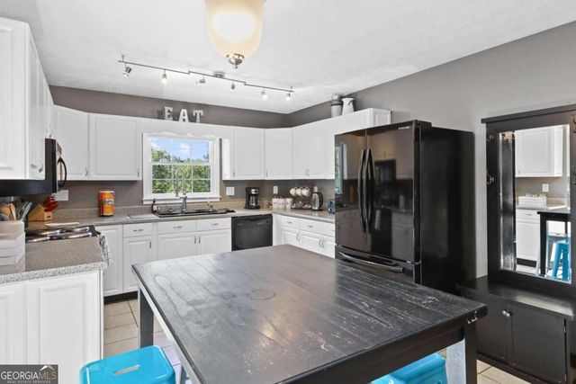 45 Sun Valley Drive, Mineral Bluff, GA 30559