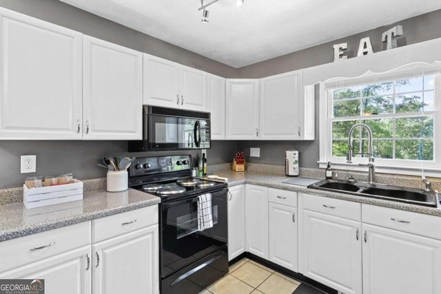45 Sun Valley Drive, Mineral Bluff, GA 30559