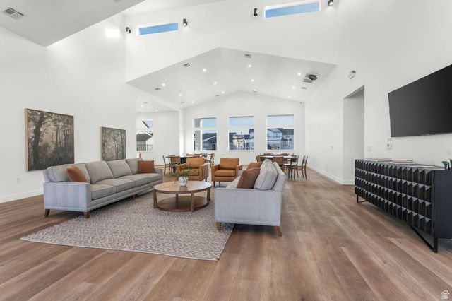 4432 W MONUMENT PEAK DR, Herriman, UT 84096