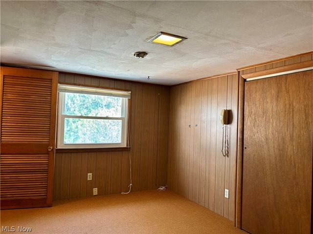 319 Summit Avenue, Niles, OH 44446
