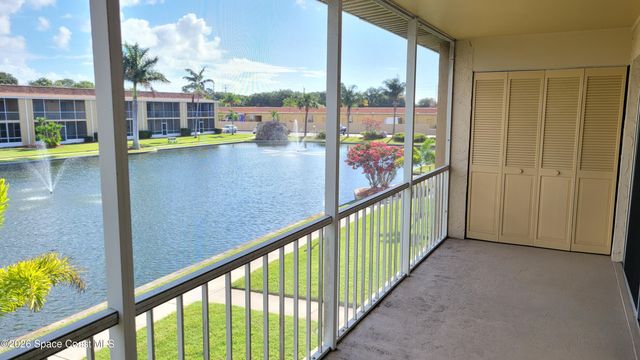 2135 N Courtenay Parkway 209, Merritt Island, FL 32953