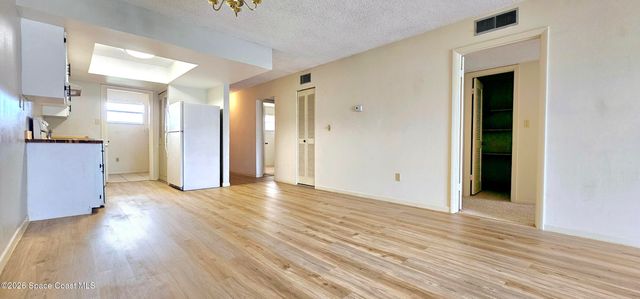 2135 N Courtenay Parkway 209, Merritt Island, FL 32953