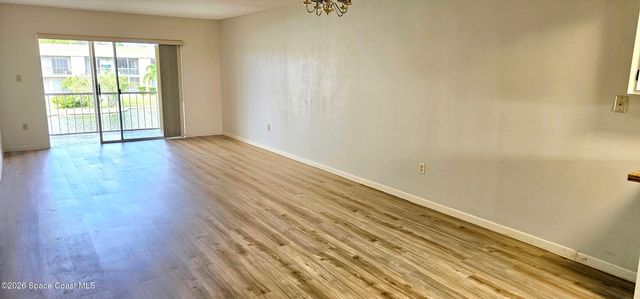 2135 N Courtenay Parkway 209, Merritt Island, FL 32953