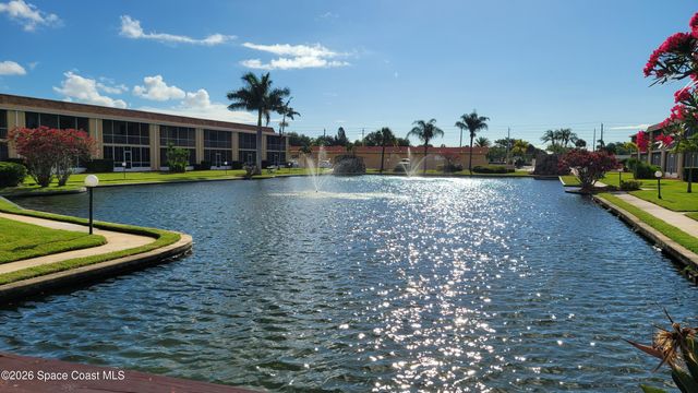 2135 N Courtenay Parkway 209, Merritt Island, FL 32953