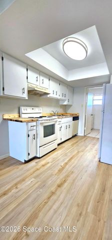 2135 N Courtenay Parkway 209, Merritt Island, FL 32953