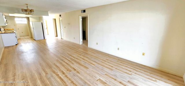 2135 N Courtenay Parkway 209, Merritt Island, FL 32953