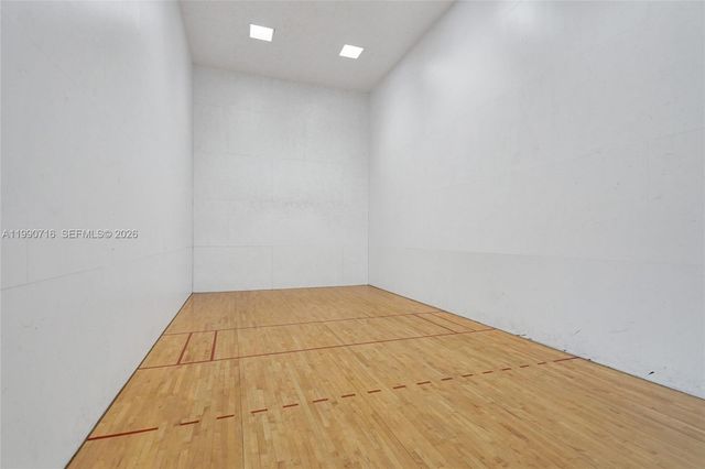 2640 S University Dr 112, Davie, FL 33328