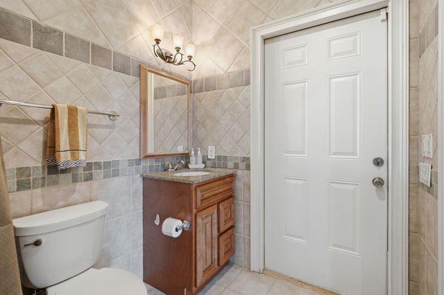 130 West 12 Stones Xing, Goodlettsville, TN 37072