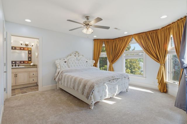 130 West 12 Stones Xing, Goodlettsville, TN 37072