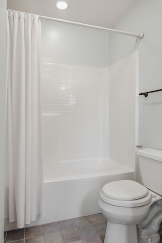 130 West 12 Stones Xing, Goodlettsville, TN 37072