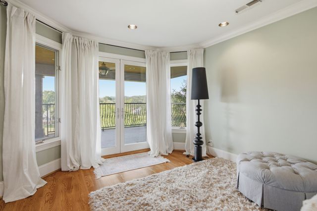 130 West 12 Stones Xing, Goodlettsville, TN 37072