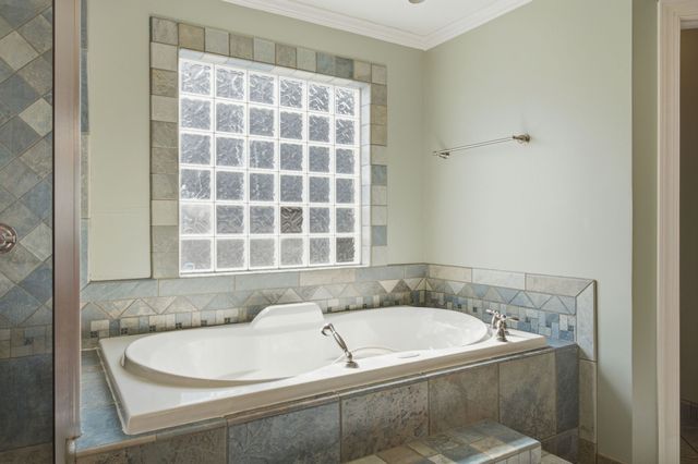 130 West 12 Stones Xing, Goodlettsville, TN 37072