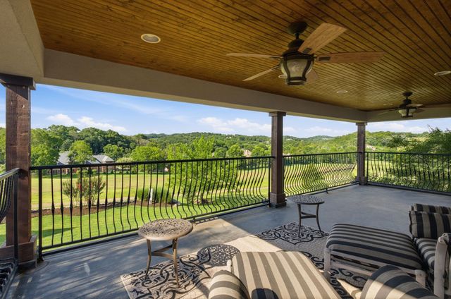 130 West 12 Stones Xing, Goodlettsville, TN 37072