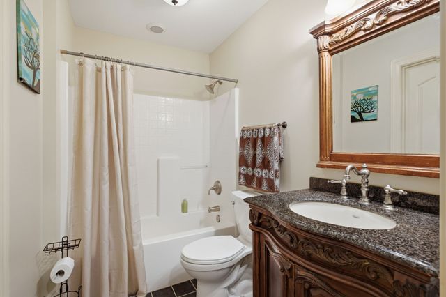 130 West 12 Stones Xing, Goodlettsville, TN 37072