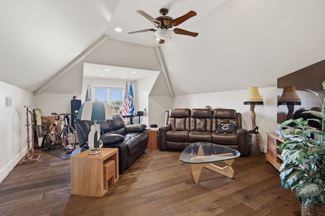 130 West 12 Stones Xing, Goodlettsville, TN 37072