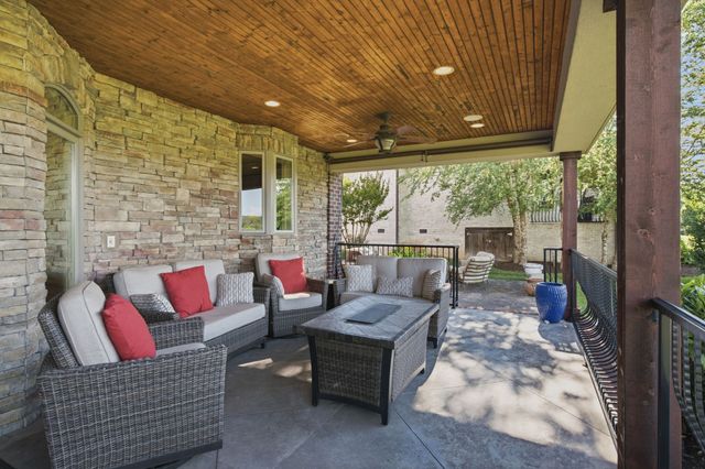 130 West 12 Stones Xing, Goodlettsville, TN 37072