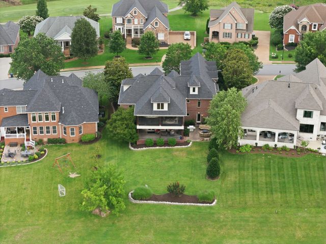 130 West 12 Stones Xing, Goodlettsville, TN 37072