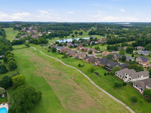 130 West 12 Stones Xing, Goodlettsville, TN 37072