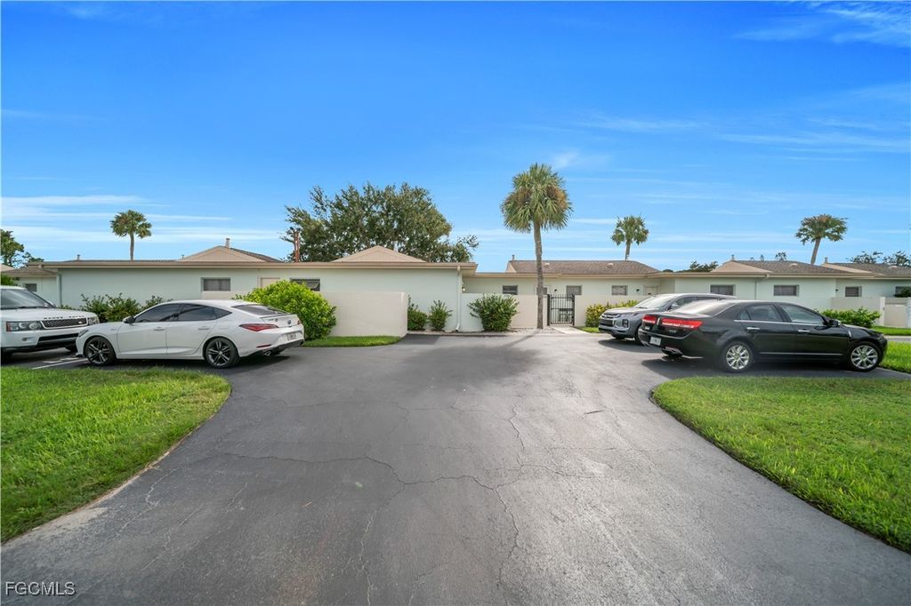 730 Joel BLVD, Lehigh Acres, FL 33936