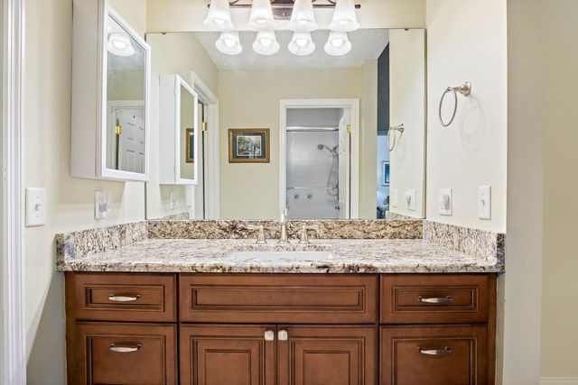 2537 SE Tropical East Circle E, Port St Lucie, FL 34952