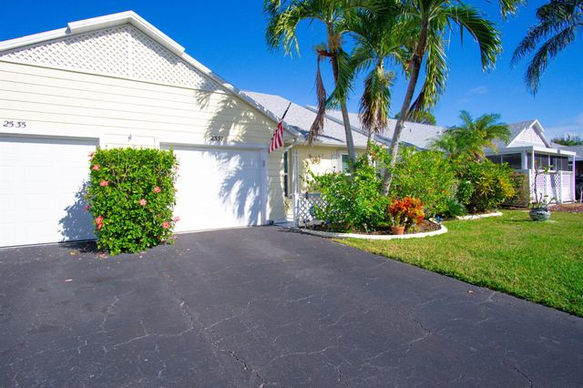 2537 SE Tropical East Circle E, Port St Lucie, FL 34952