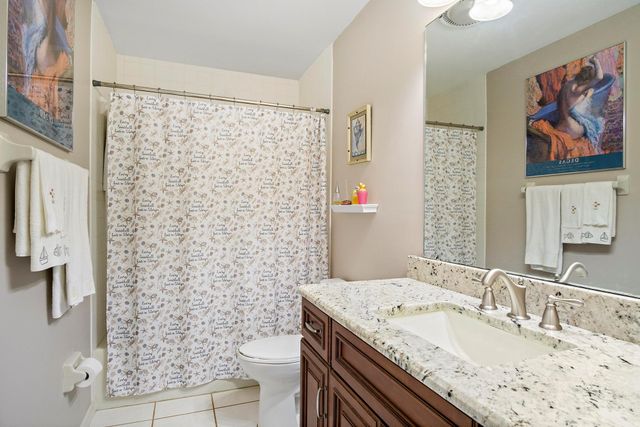 2537 SE Tropical East Circle E, Port St Lucie, FL 34952