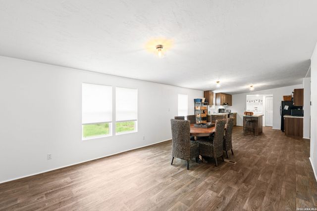 12606 Toro Dr, Atascosa, TX 78002