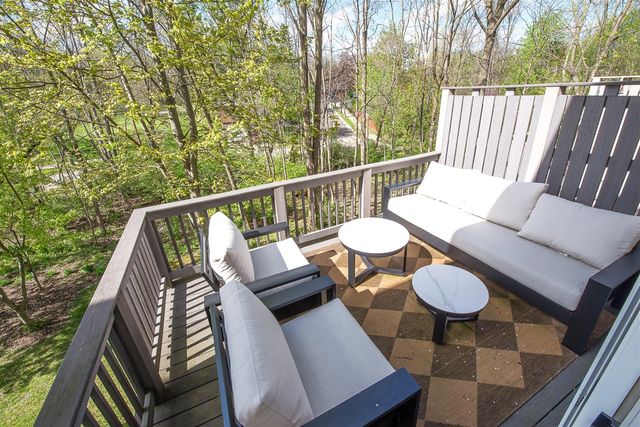 2072 Liberty Heights, Ann Arbor, MI 48103