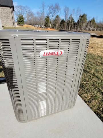 209 Sandalwood Way, Dickson, TN 37055