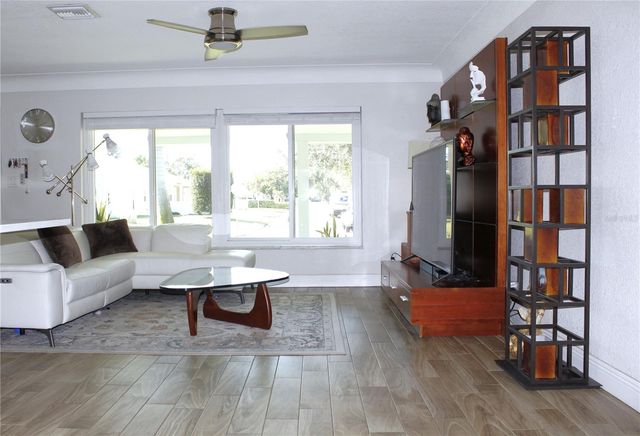 3201 45TH STREET N, St Petersburg, FL 33713