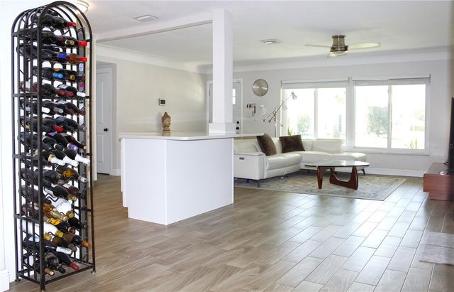 3201 45TH STREET N, St Petersburg, FL 33713