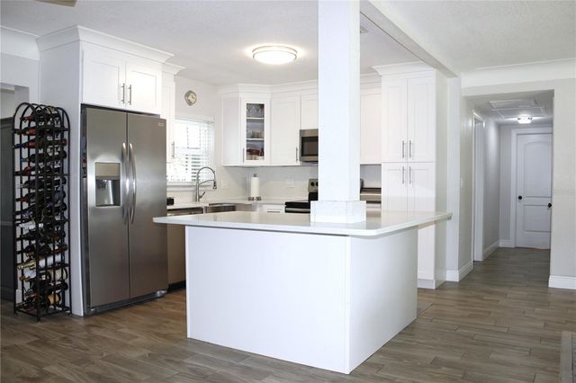 3201 45TH STREET N, St Petersburg, FL 33713