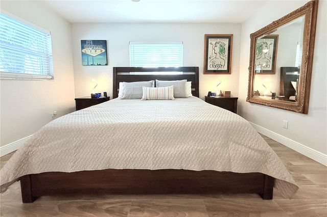 3201 45TH STREET N, St Petersburg, FL 33713