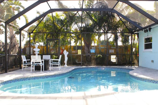 3201 45TH STREET N, St Petersburg, FL 33713