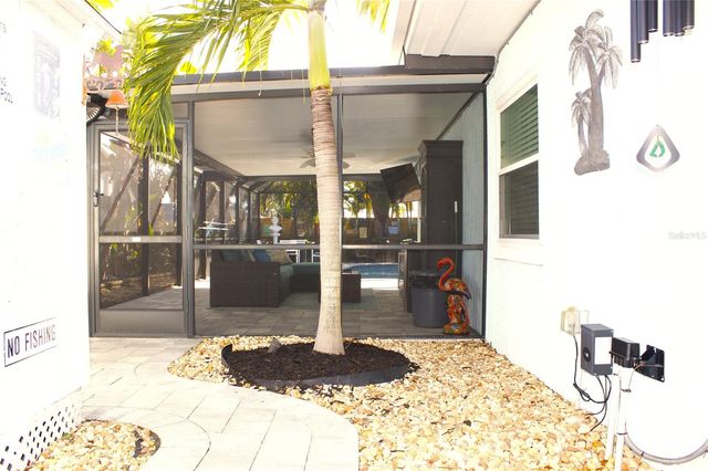 3201 45TH STREET N, St Petersburg, FL 33713