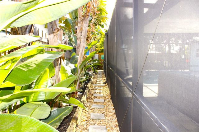 3201 45TH STREET N, St Petersburg, FL 33713