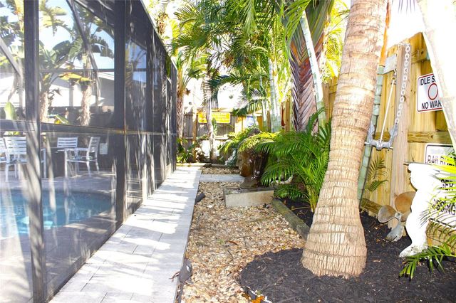 3201 45TH STREET N, St Petersburg, FL 33713