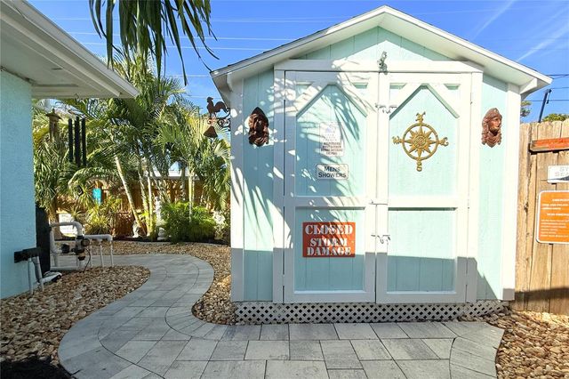 3201 45TH STREET N, St Petersburg, FL 33713