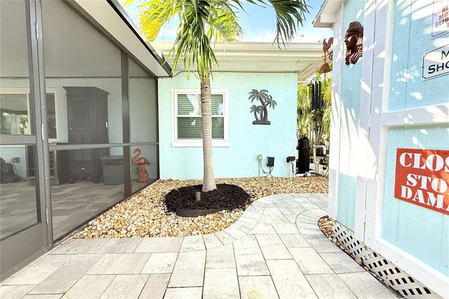 3201 45TH STREET N, St Petersburg, FL 33713