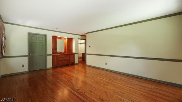 35 Rolling Hill Rd, Bernardsville Boro, NJ 07924
