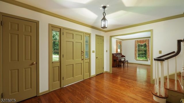 35 Rolling Hill Rd, Bernardsville Boro, NJ 07924