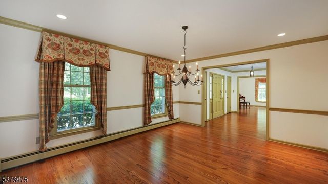35 Rolling Hill Rd, Bernardsville Boro, NJ 07924