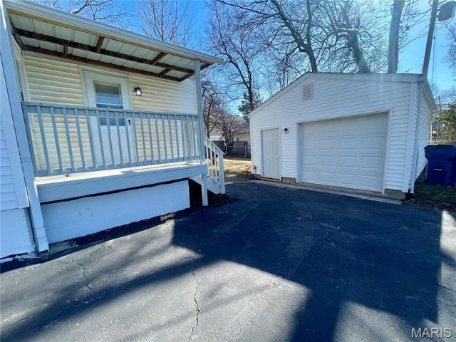 4224 Ashby Road, St Ann, MO 63074