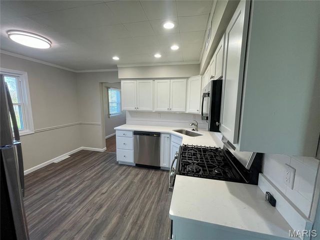 4224 Ashby Road, St Ann, MO 63074